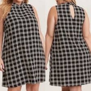 Torrid high neck, black and white dress